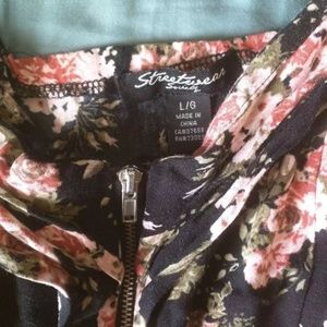 Short black dress L